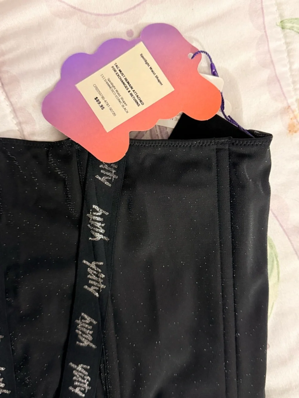 YITTY sleek black